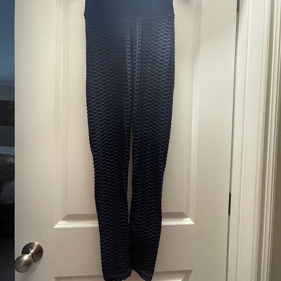 Butt Lift Tights! - Picture 7 of 8